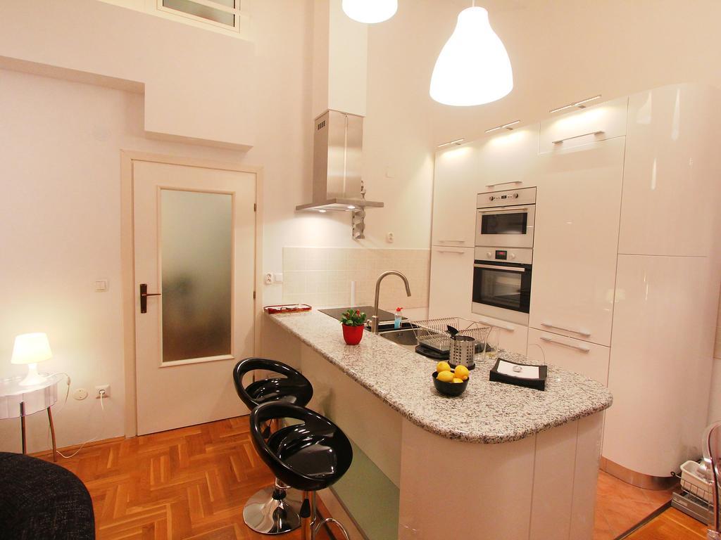 Apartment Cindy Lovran Exterior foto