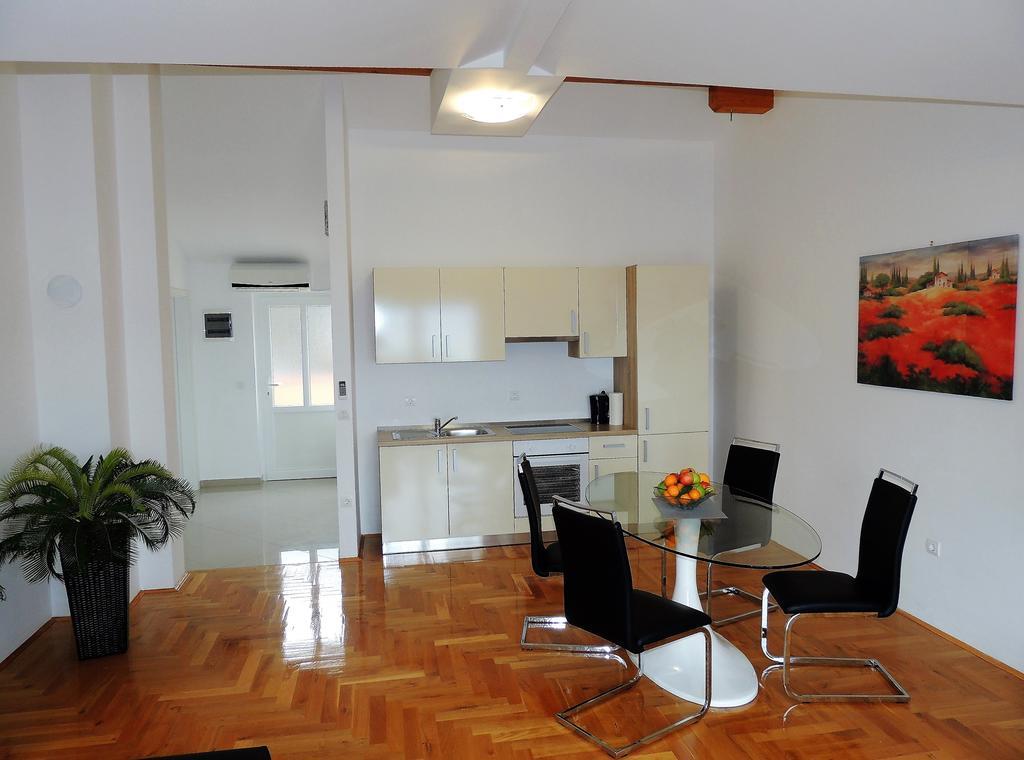 Apartment Cindy Lovran Exterior foto